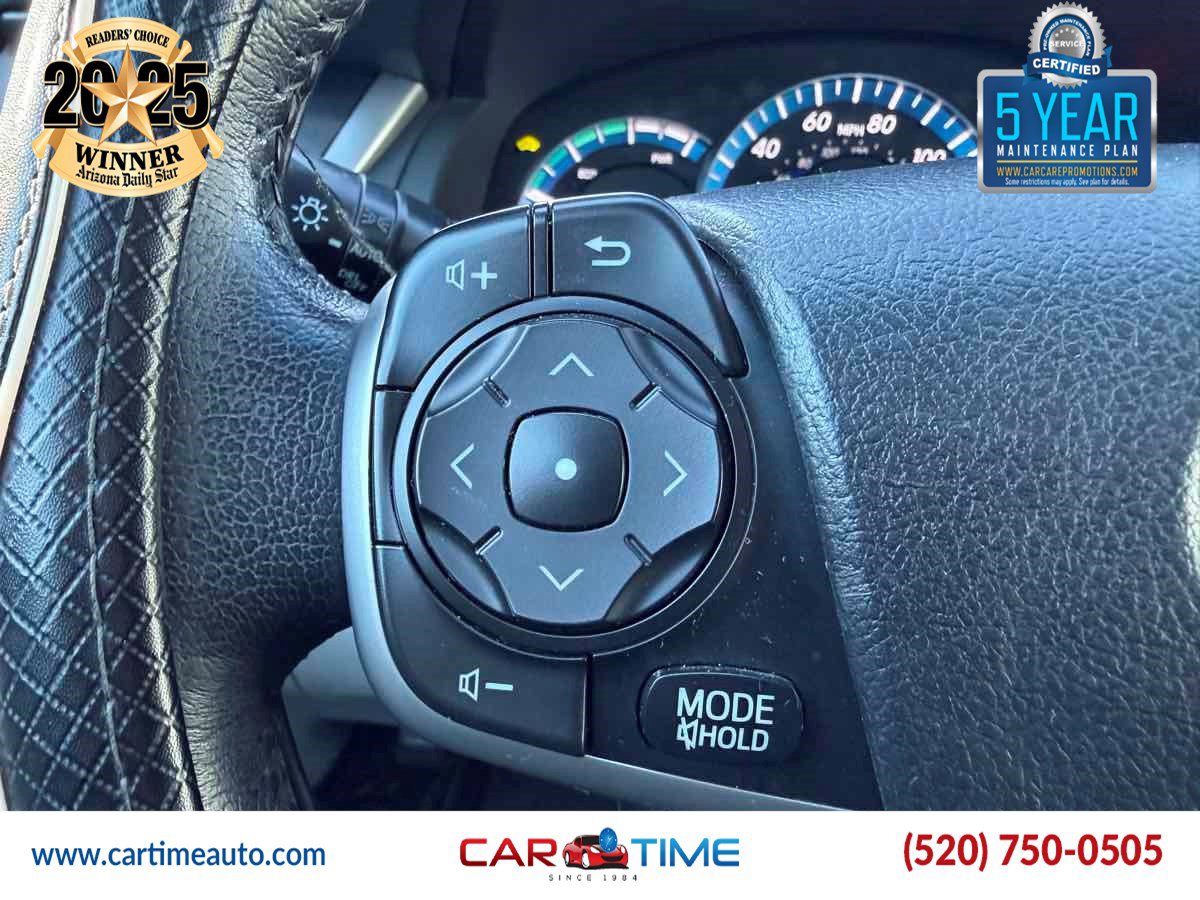 Used 2013 Toyota Camry XLE w/ Convenience Pkg image 14