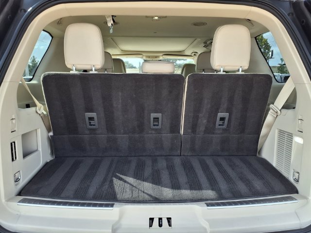 Used 2019 Lincoln Navigator Reserve AWD/4WD image 25