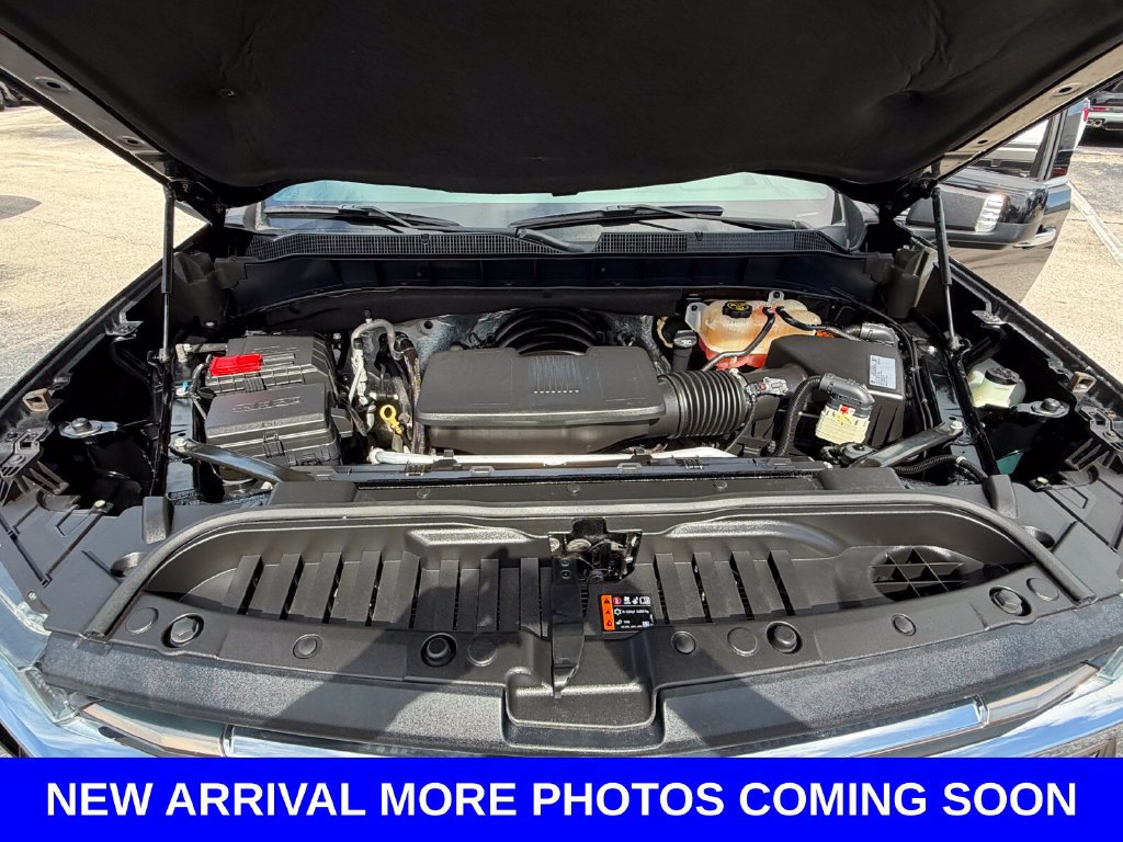 Used 2019 Chevrolet Silverado 1500 High Country w/ Technology Package AWD/4WD image 21