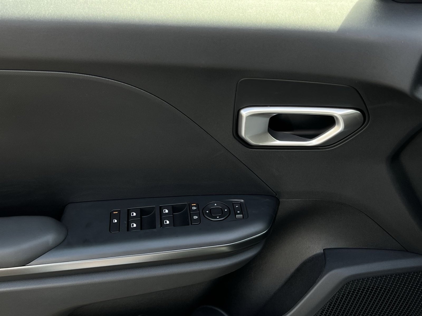 New 2026 Kia K4 FWD image 20