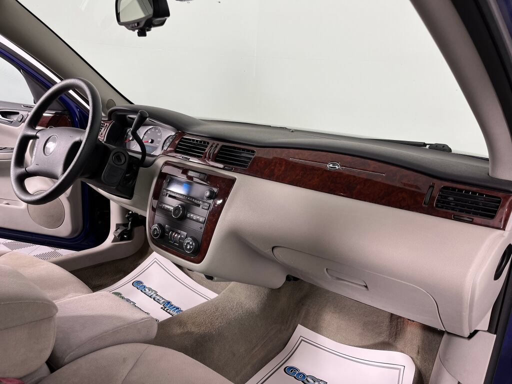Used 2007 Chevrolet Impala LT FWD image 25
