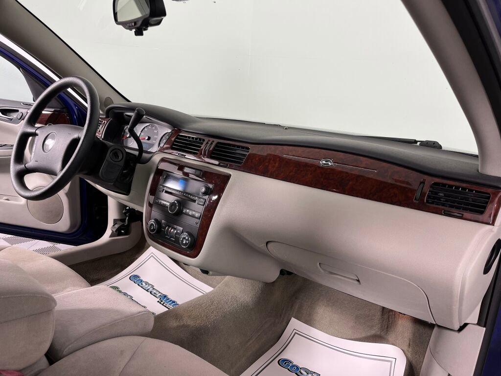 Used 2007 Chevrolet Impala LT image 25
