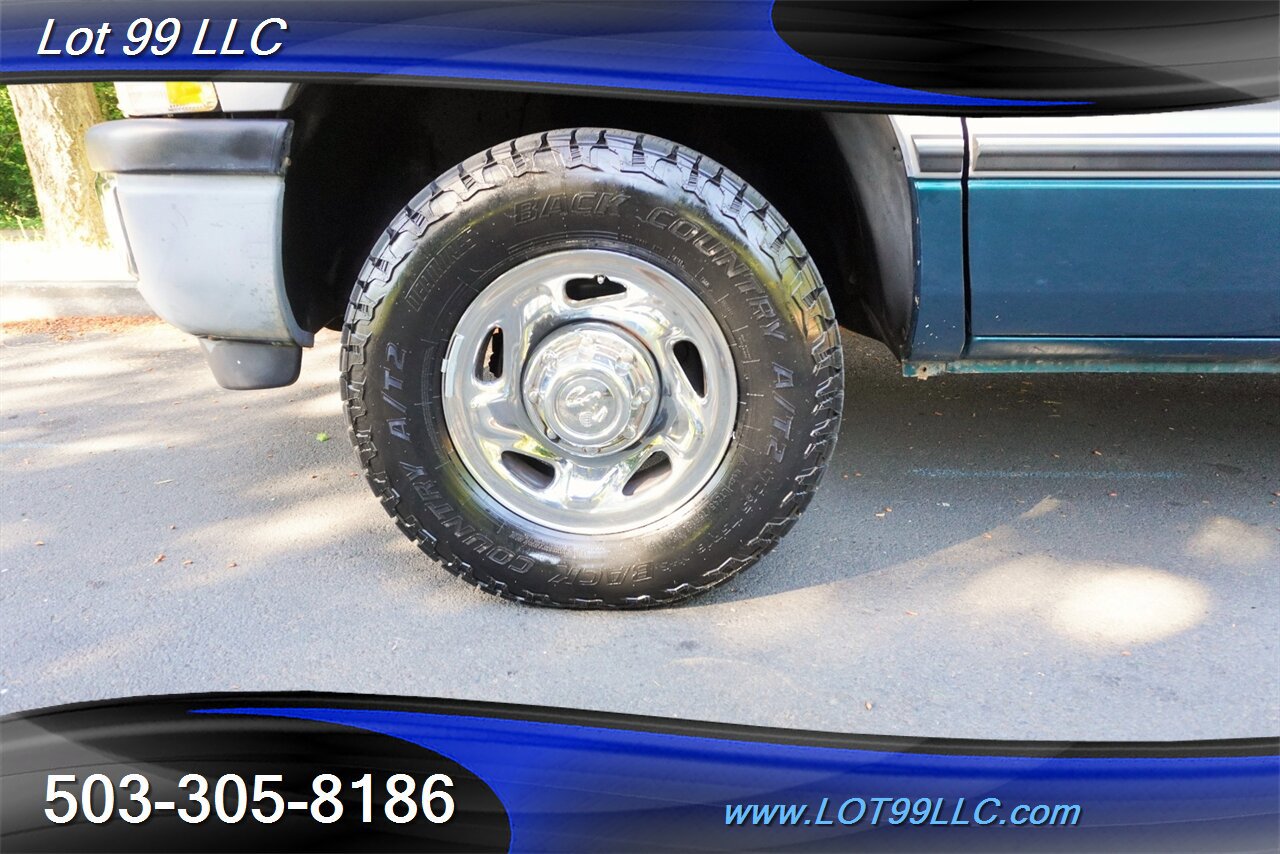 Used 1995 Dodge Ram 2500 Truck 2WD Club Cab image 3