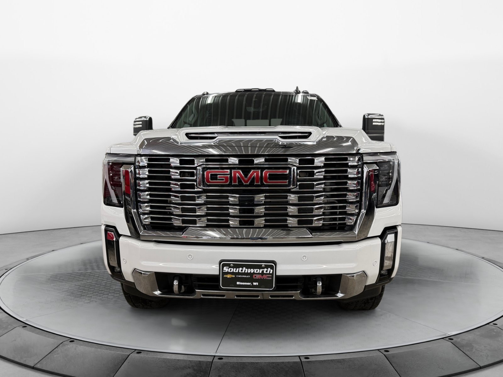 Used 2024 GMC Sierra 2500 Denali w/ Denali Reserve Package AWD/4WD image 7