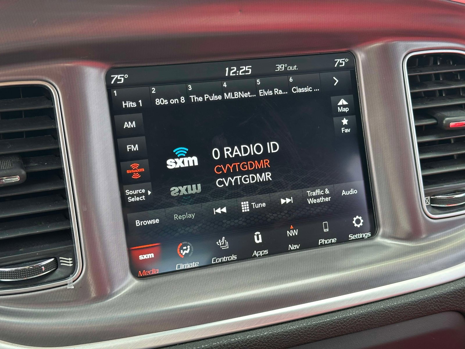 Used 2020 Dodge Charger Scat Pack image 28