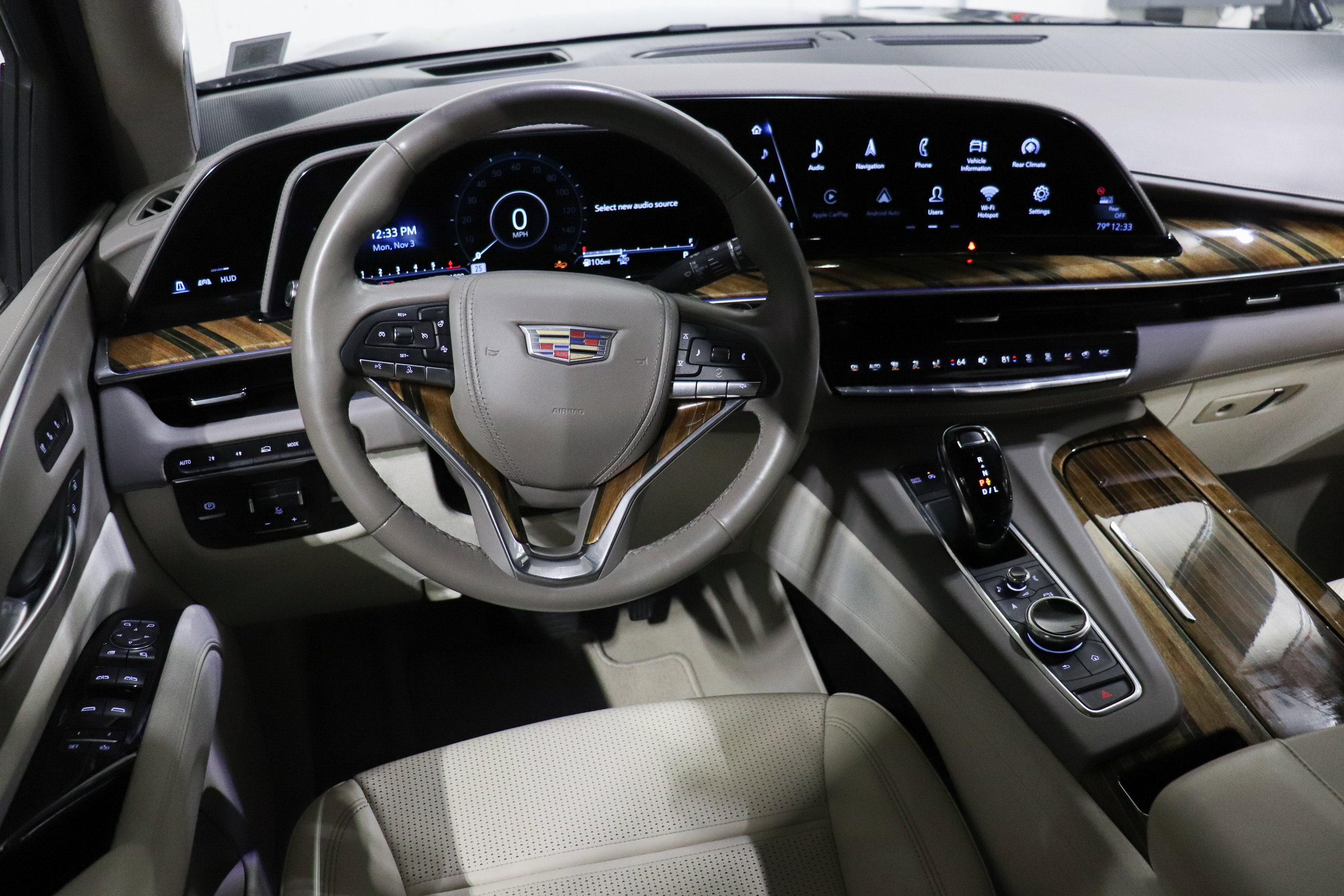 Used 2022 Cadillac Escalade ESV Sport Platinum image 26