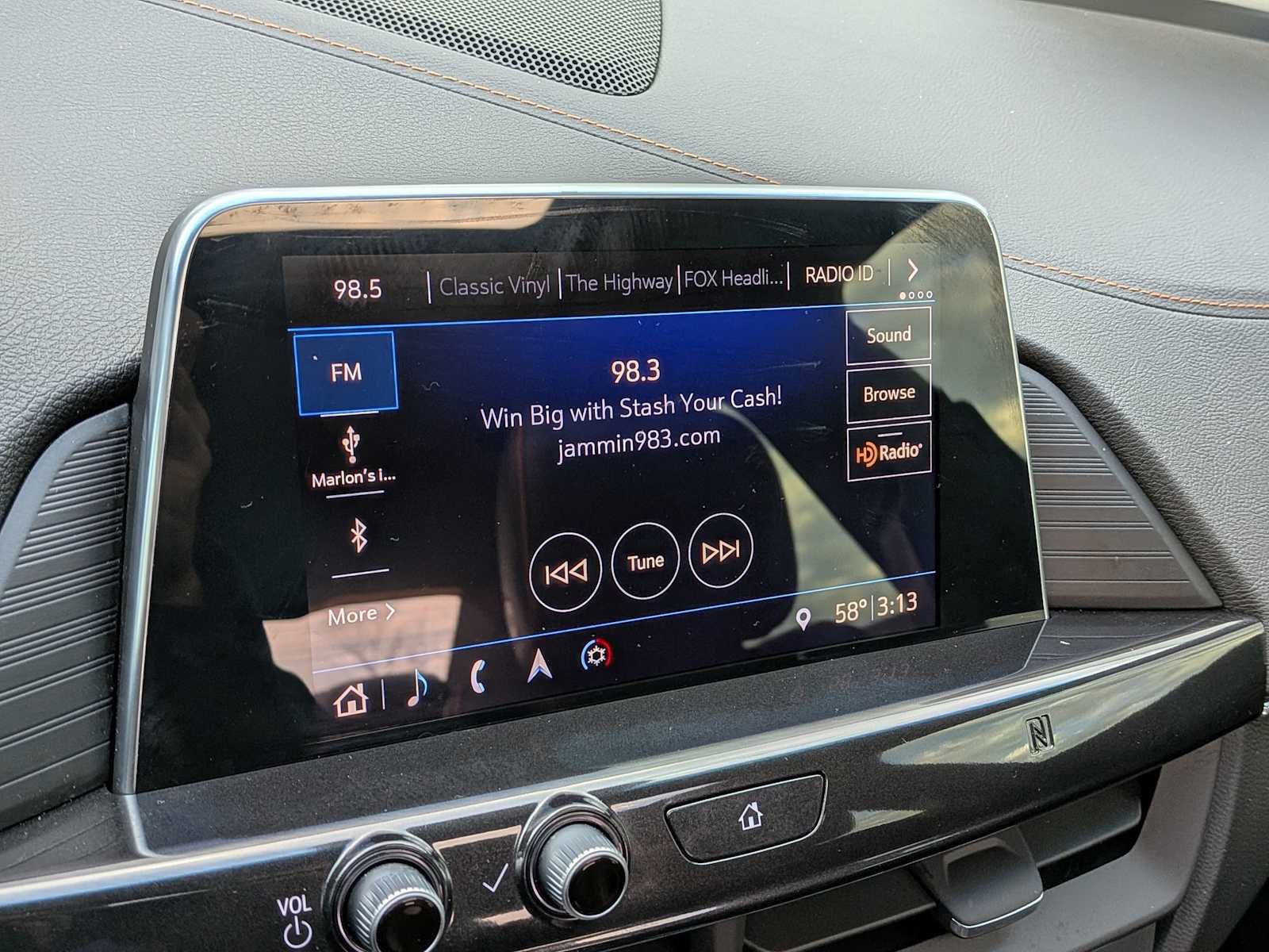 Used 2020 Cadillac CT4 V image 28