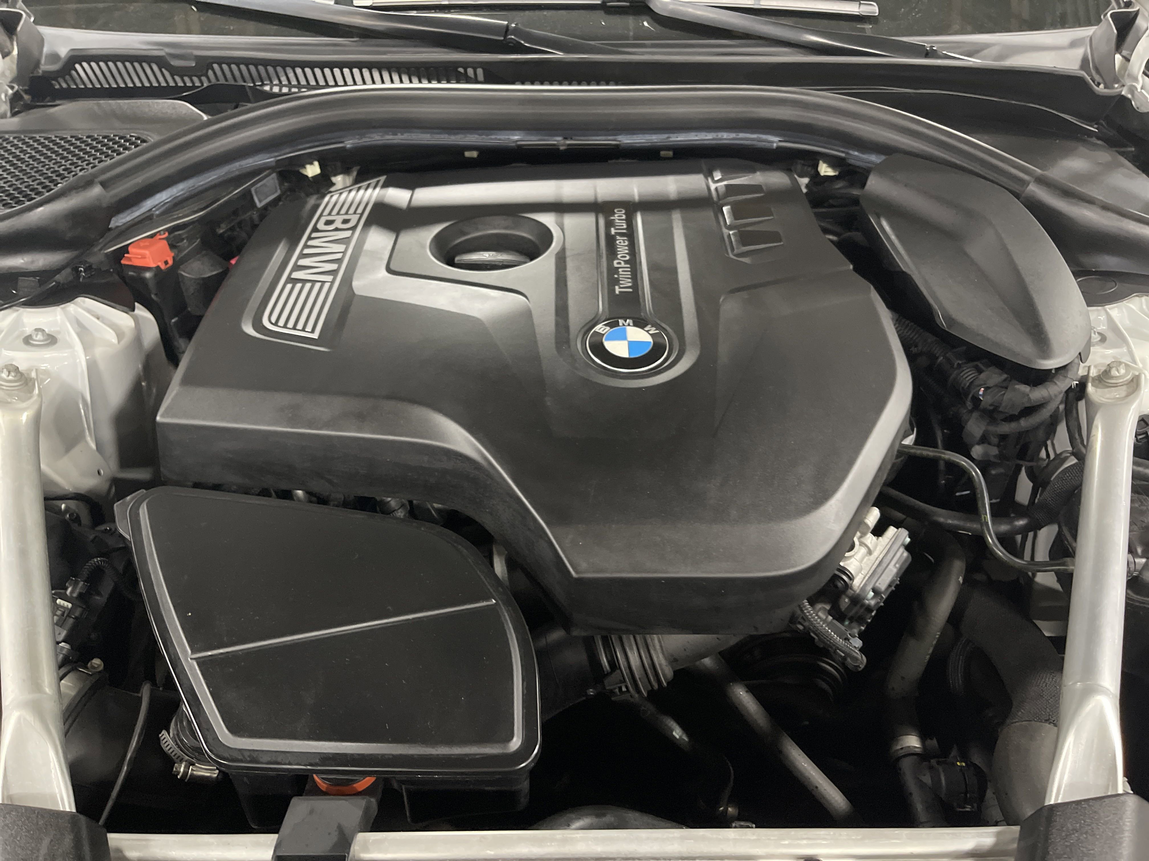 Used 2019 BMW 530i xDrive 530i xDrive w/ Convenience Package image 16