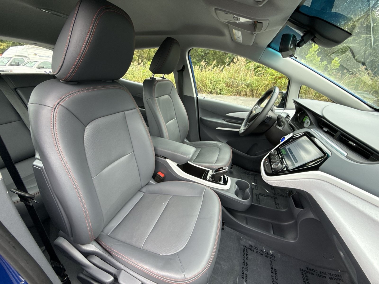 Used 2017 Chevrolet Bolt Premier FWD image 27