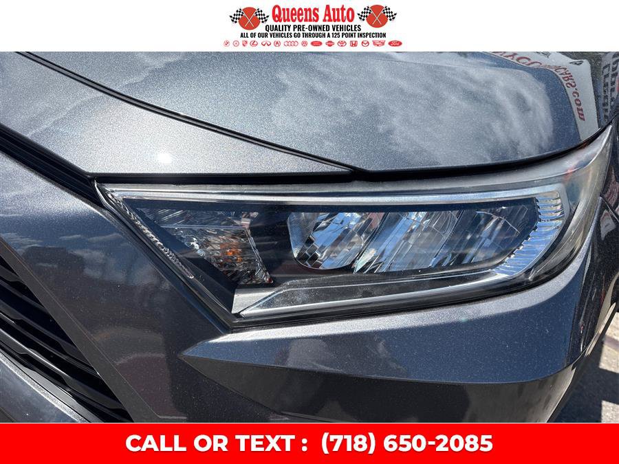 Used 2019 Toyota RAV4 XLE FWD image 32
