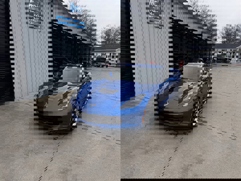 Used 2015 Chevrolet Corvette Stingray Coupe w/ 3LT Preferred Equipment Group image 15