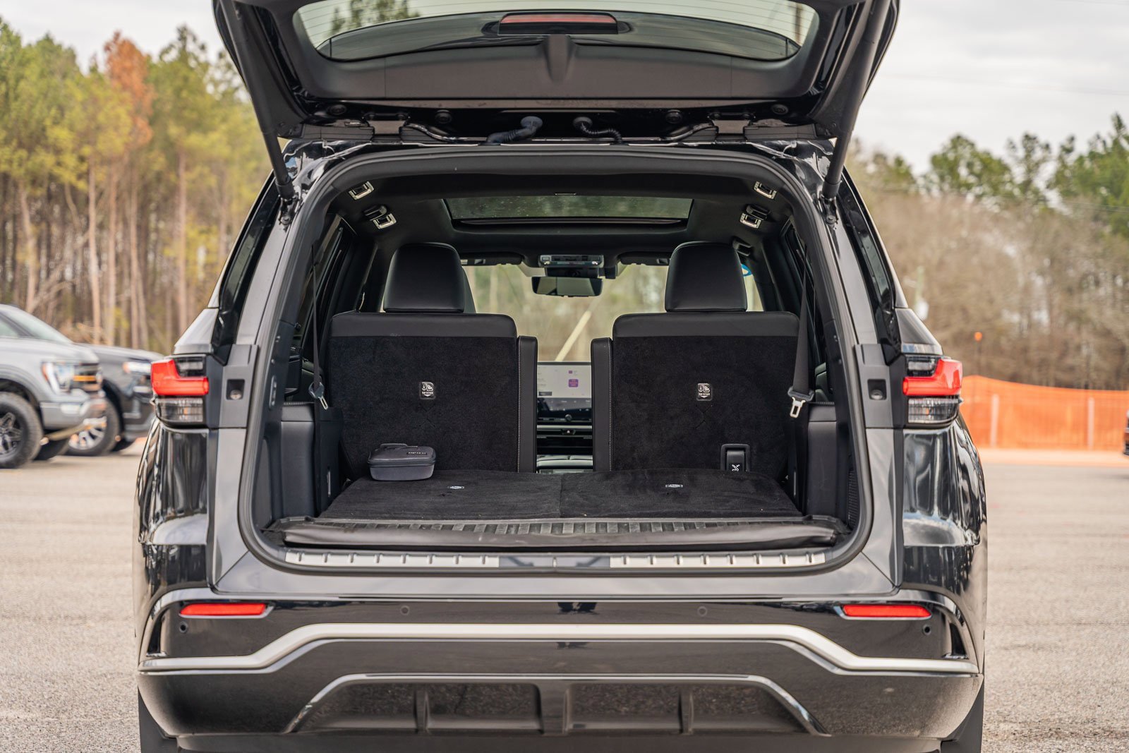 Used 2025 Lexus TX 500h AWD image 28