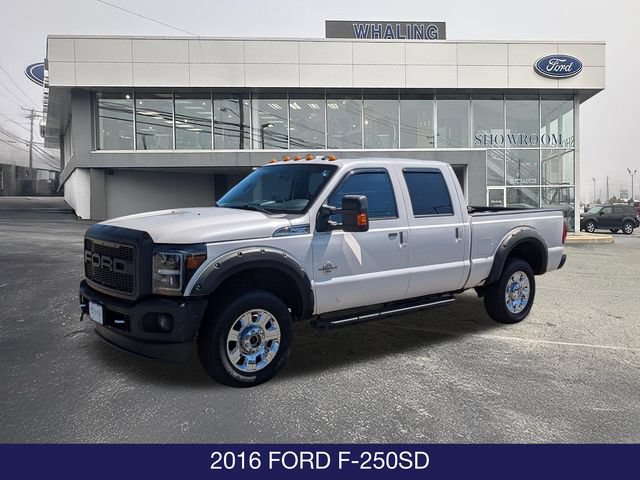 Used 2016 Ford F250 Lariat w/ Lariat Ultimate Package AWD/4WD image 3