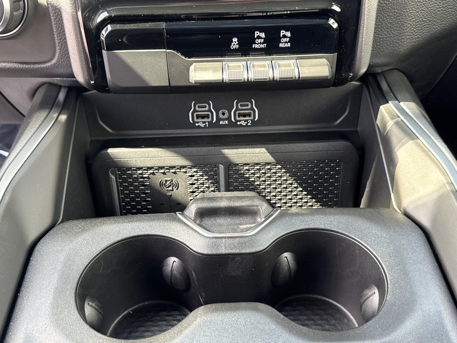 New 2026 RAM 1500 Big Horn AWD/4WD image 14