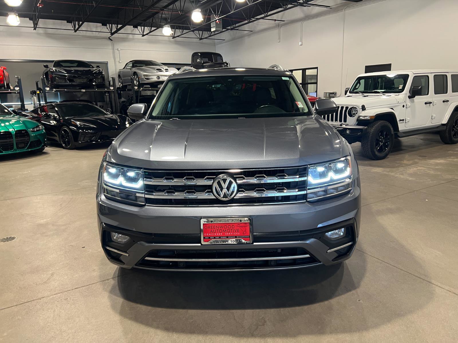 Used 2018 Volkswagen Atlas SEL w/ R-Line Package image 8