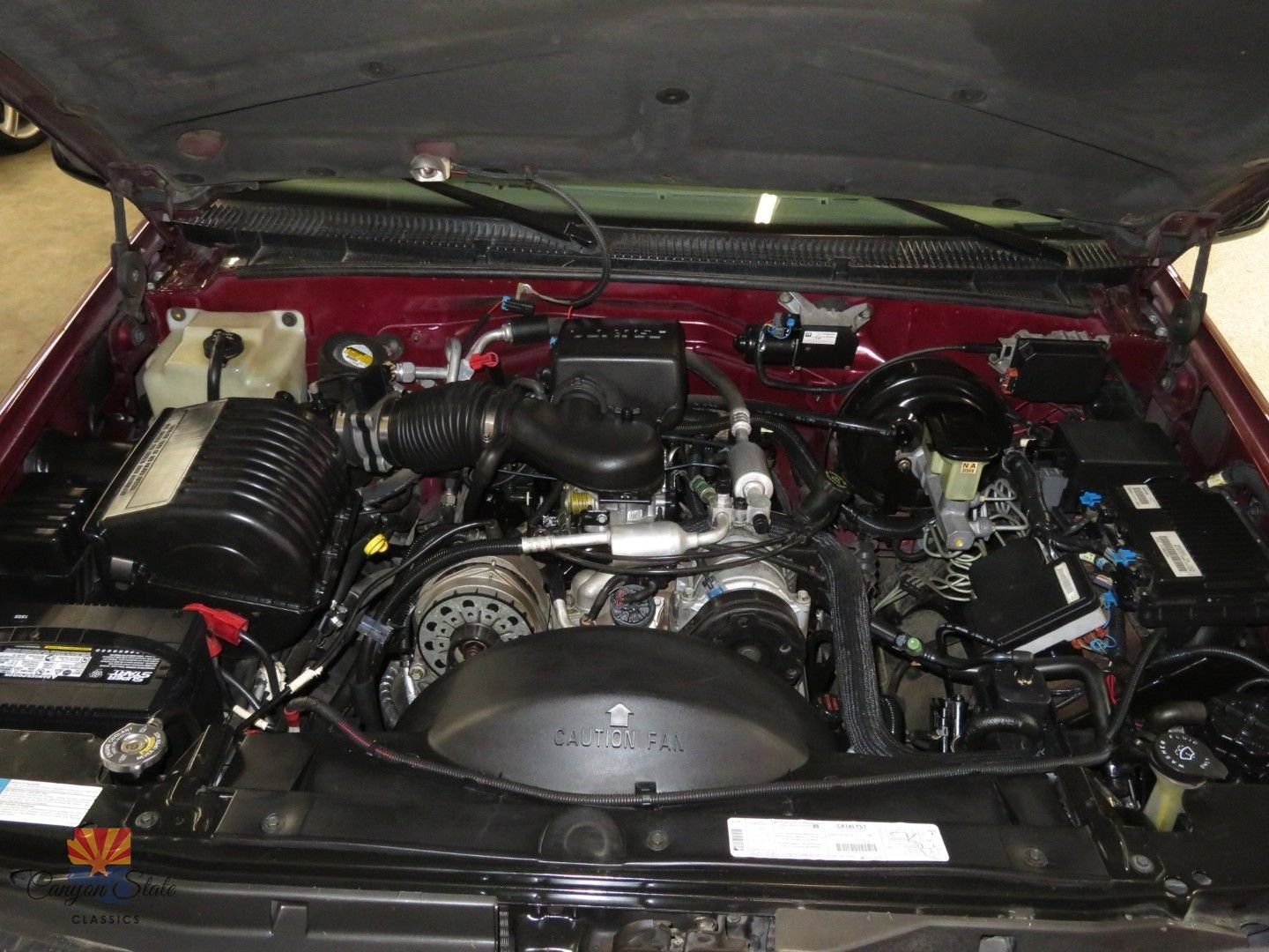Used 1999 Chevrolet Suburban 4WD w/ Preferred Equipment Group 3 image 5