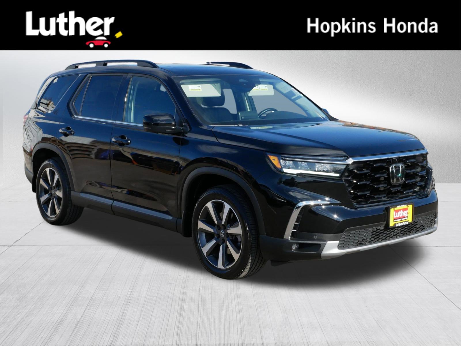 Certified 2024 Honda Pilot Elite