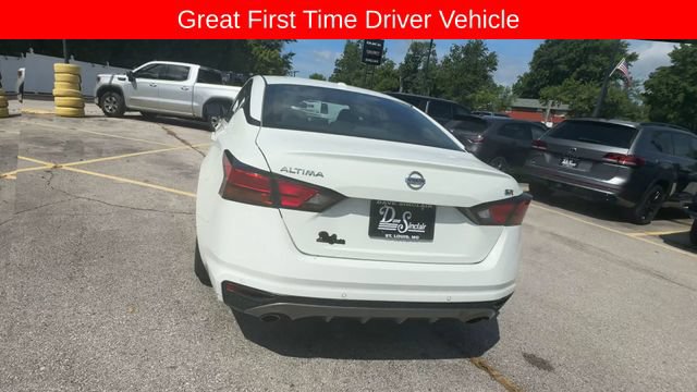 Used 2022 Nissan Altima 2.5 SR FWD image 7