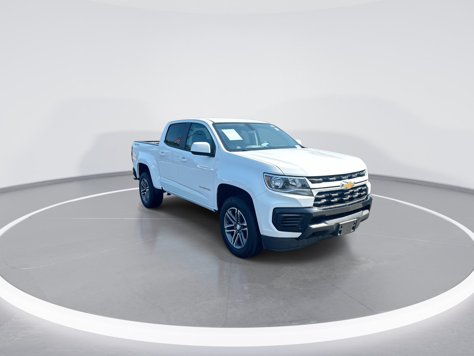 Used 2021 Chevrolet Colorado W/T w/ Custom Special Edition AWD/4WD image 2