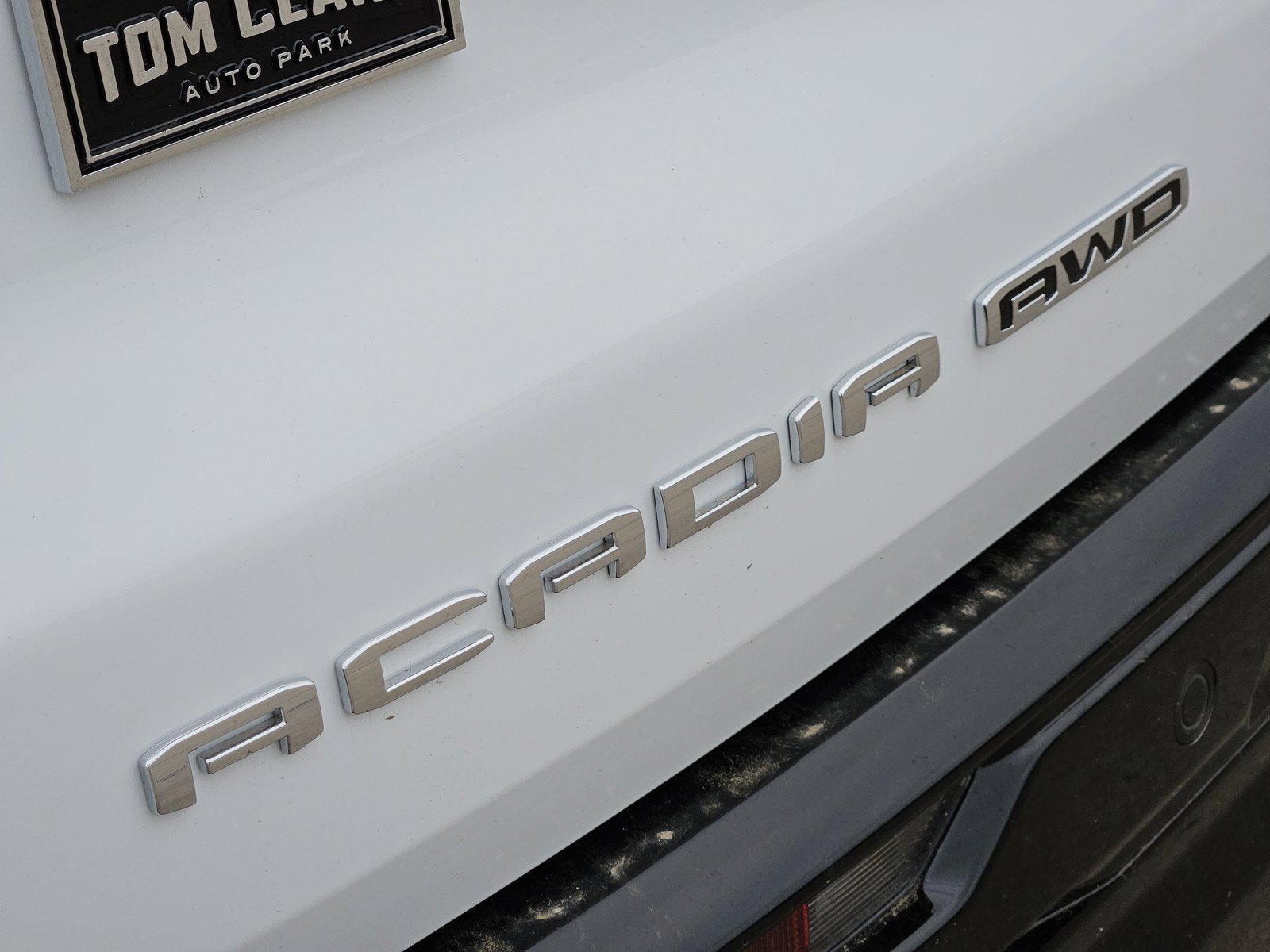 New 2026 GMC Acadia Denali Ultimate AWD/4WD image 8