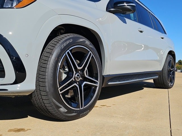 New 2026 Mercedes-Benz GLS 450 4MATIC image 5