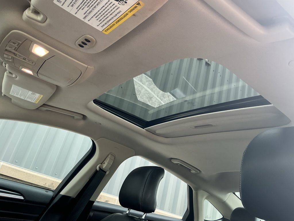 Used 2019 Ford Fusion Titanium FWD image 10