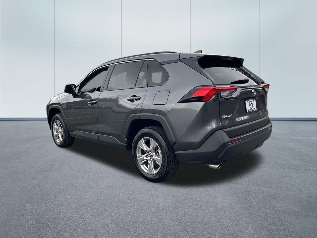 Used 2025 Toyota RAV4 XLE w/ Convenience Package image 7