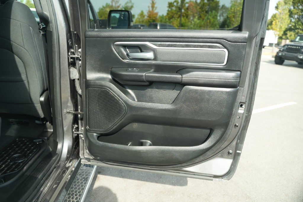 Used 2021 RAM 1500 Big Horn AWD/4WD image 24