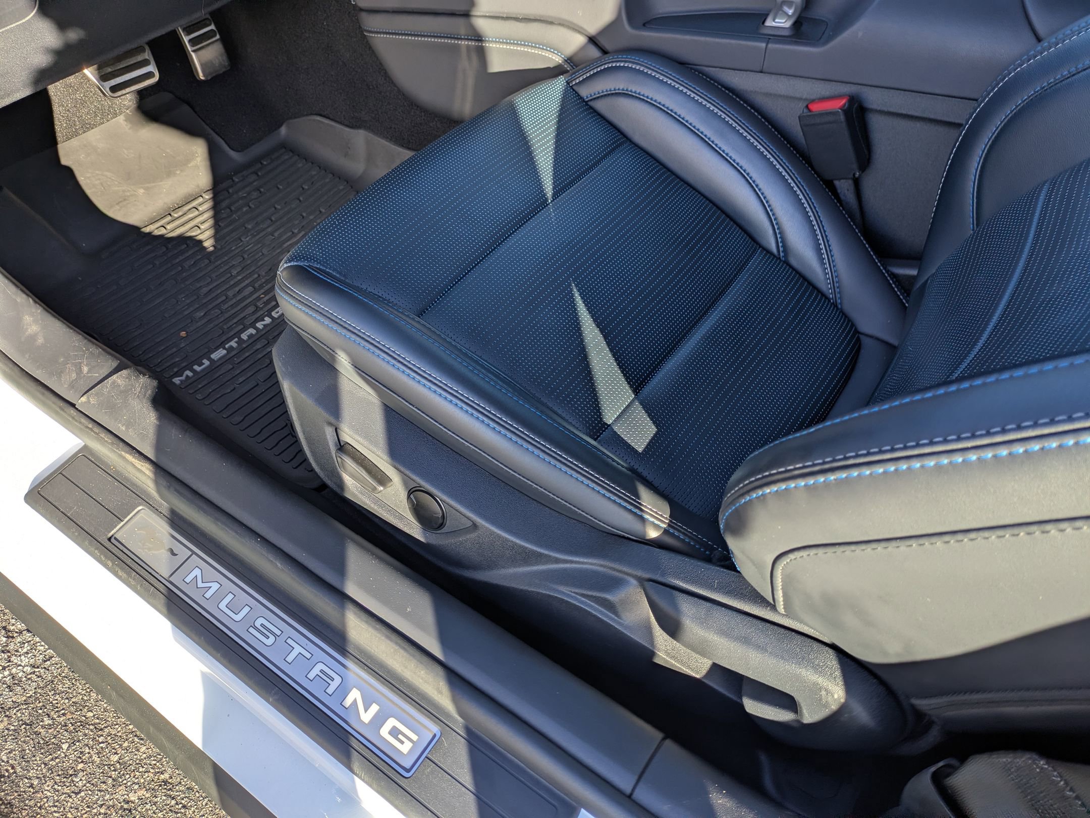 Certified 2024 Ford Mustang GT Premium w/ GT Performance Package image 13