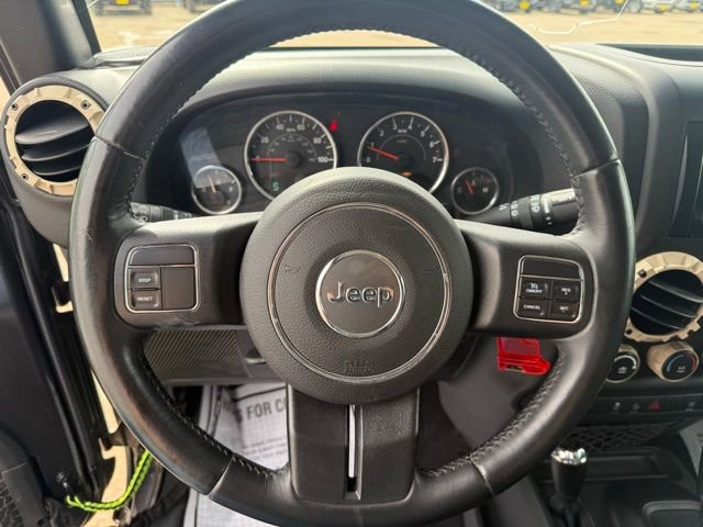 Used 2018 Jeep Wrangler Unlimited Sahara image 14