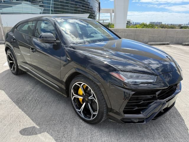 Used 2020 Lamborghini Urus image 35