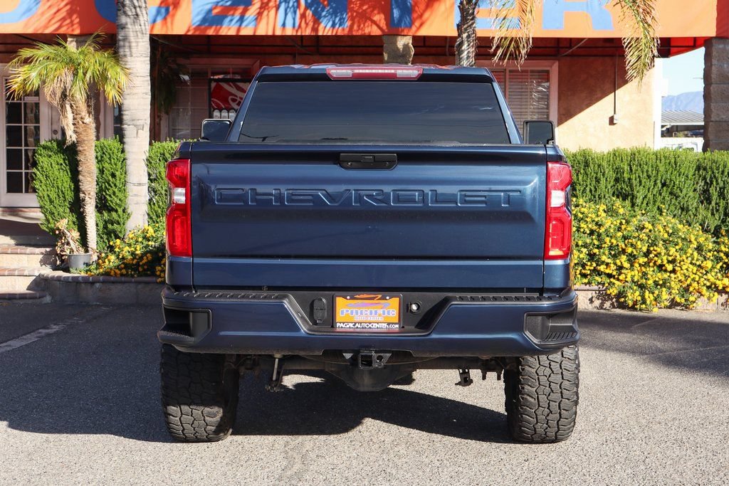 Used 2019 Chevrolet Silverado 1500 Custom w/ Custom Max Trailering Package AWD/4WD image 7