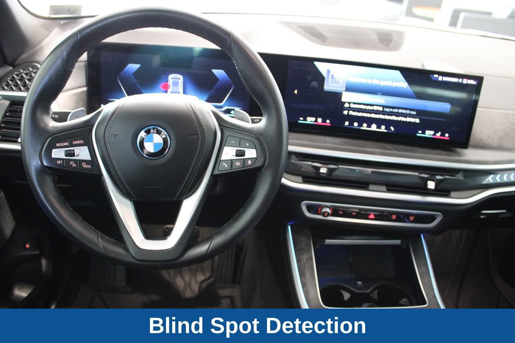 Used 2025 BMW X5 xDrive50e AWD/4WD image 7