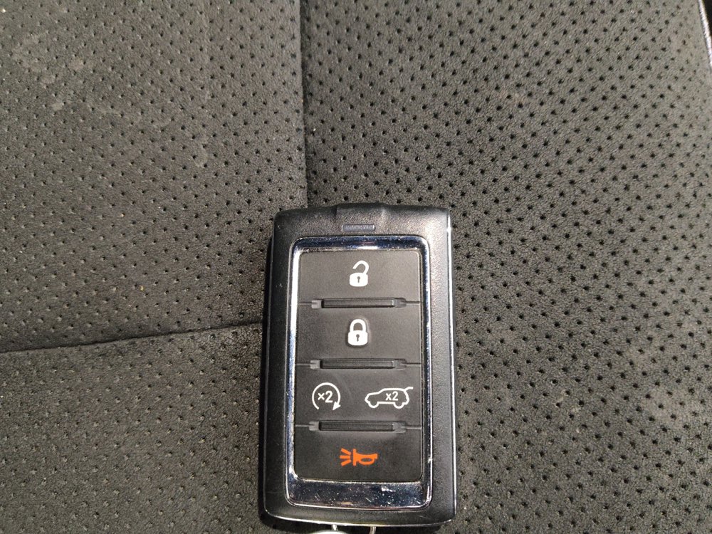 Used 2023 Jeep Grand Cherokee L Laredo AWD/4WD image 32
