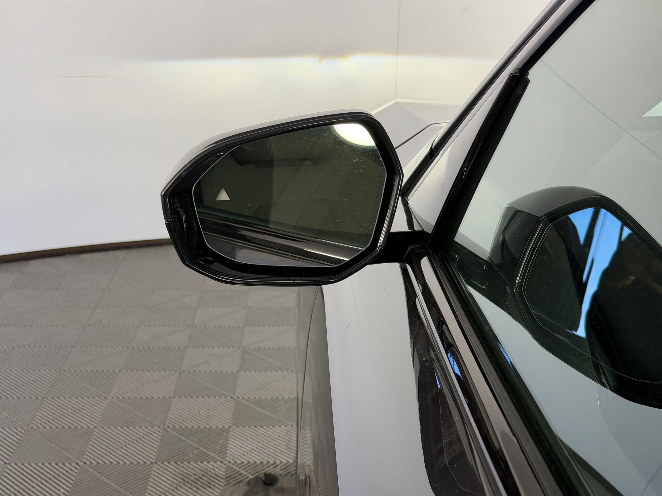 Used 2026 BMW X3 xDrive30i w/ M Sport Package AWD/4WD image 27
