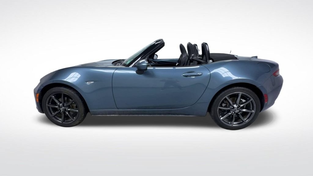 Used 2016 MAZDA MX-5 Miata Grand Touring RWD image 5