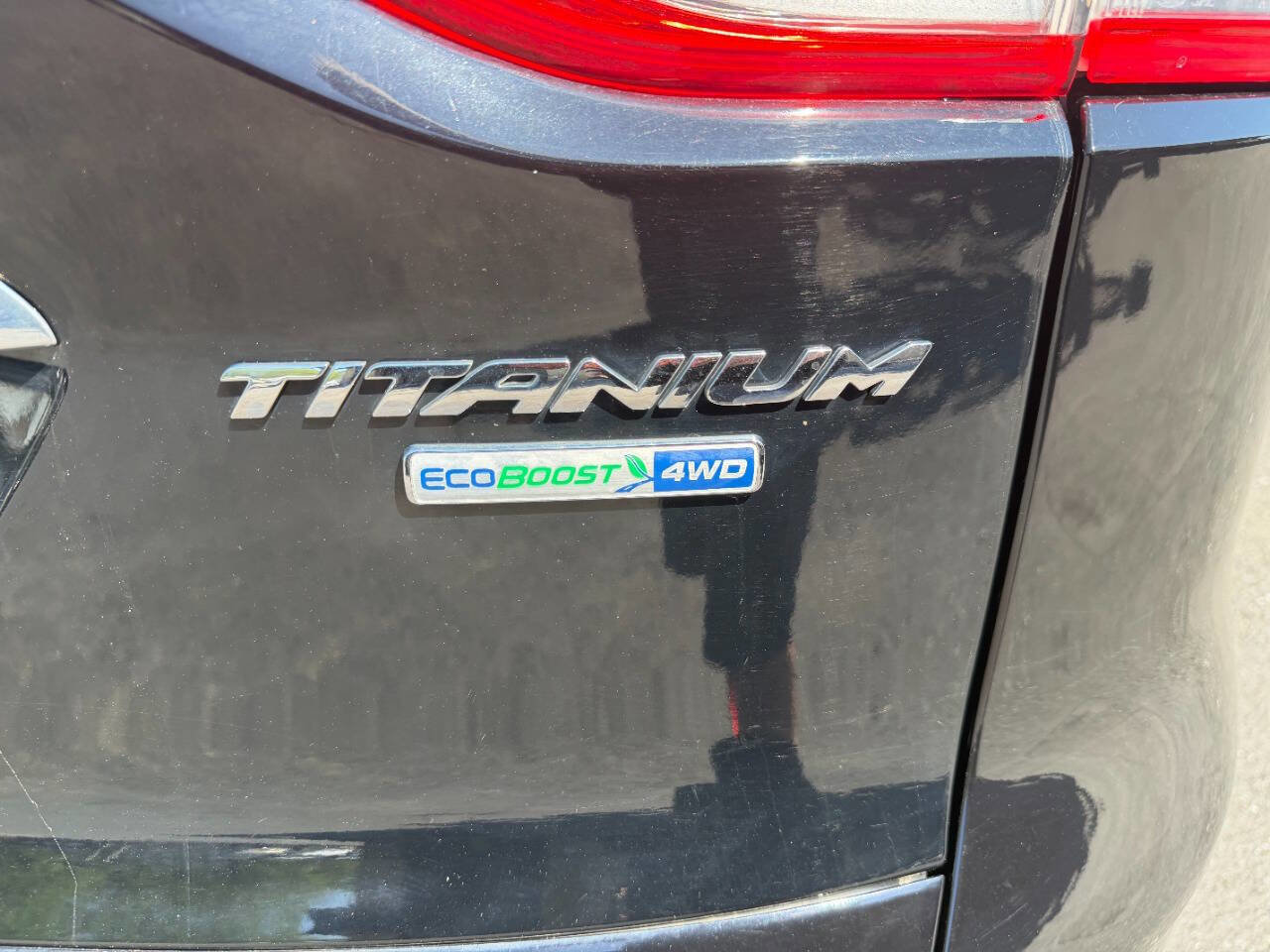 Used 2016 Ford Escape Titanium w/ Equipment Group 301A AWD/4WD image 52