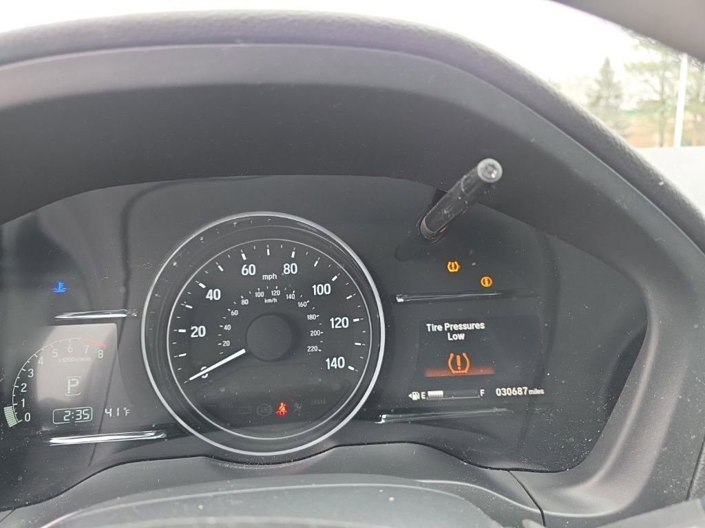 Used 2022 Honda HR-V EX image 14