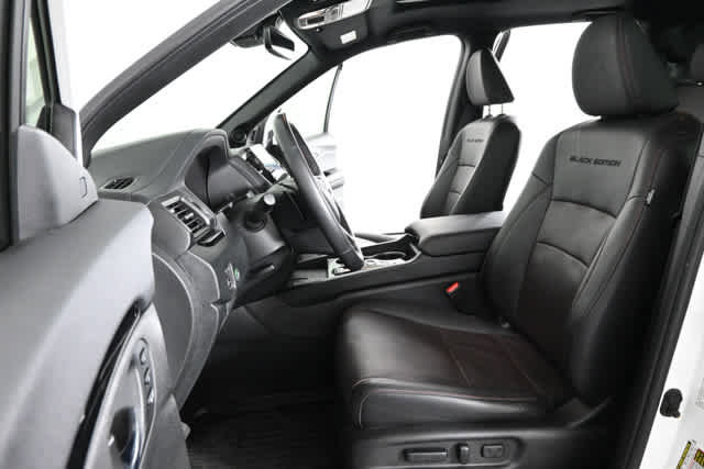 Used 2024 Honda Ridgeline Black Edition image 22