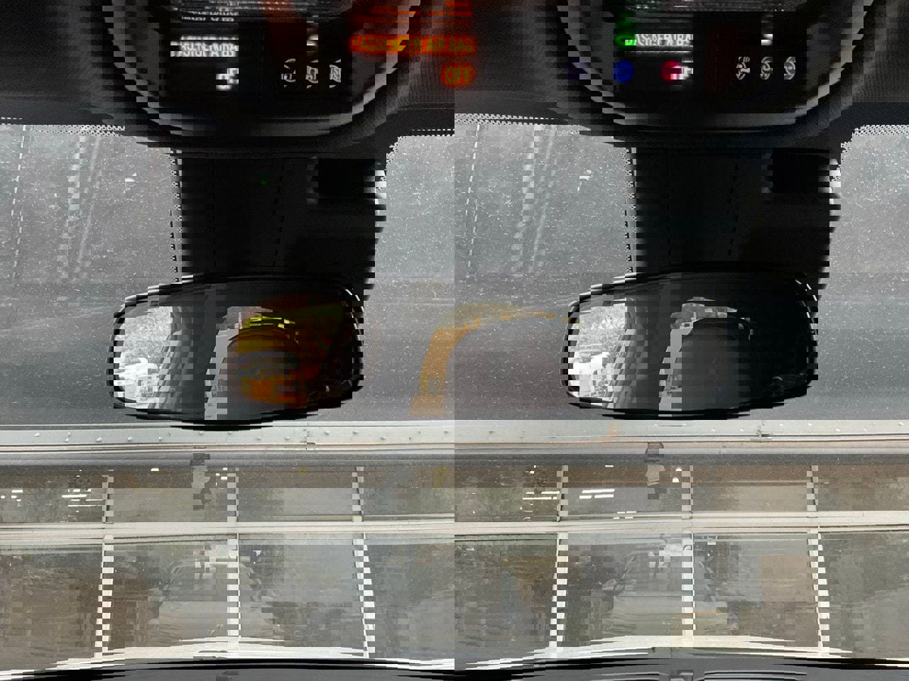 Used 2025 Buick Envista Preferred image 17