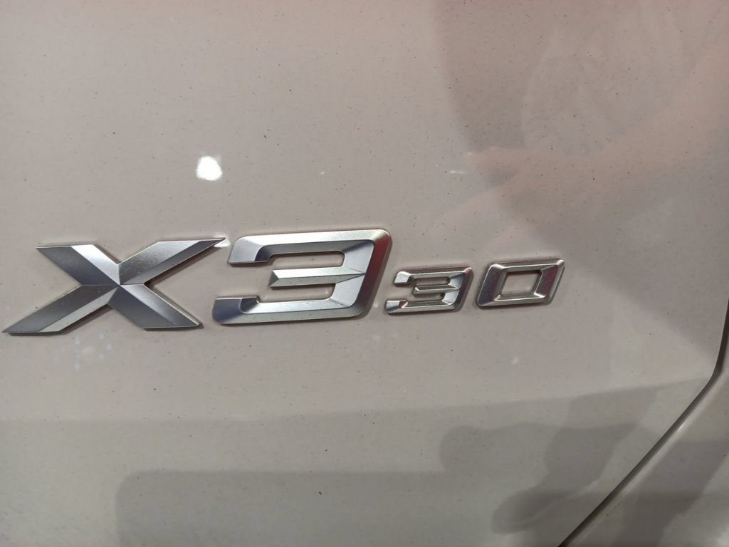 Certified 2025 BMW X3 xDrive30i w/ Premium Package AWD/4WD image 14