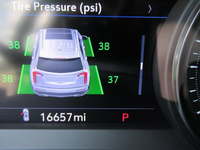 Certified 2025 Cadillac XT6 Sport w/ Platinum Package image 27