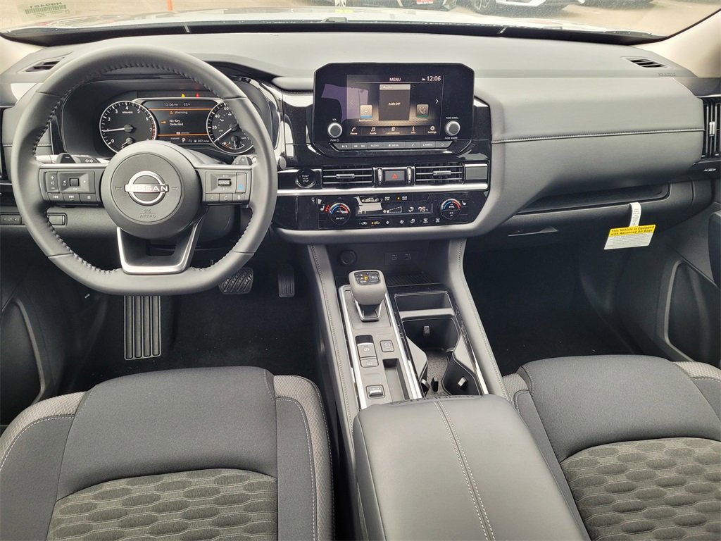 New 2025 Nissan Pathfinder SV w/ Cargo Package image 7