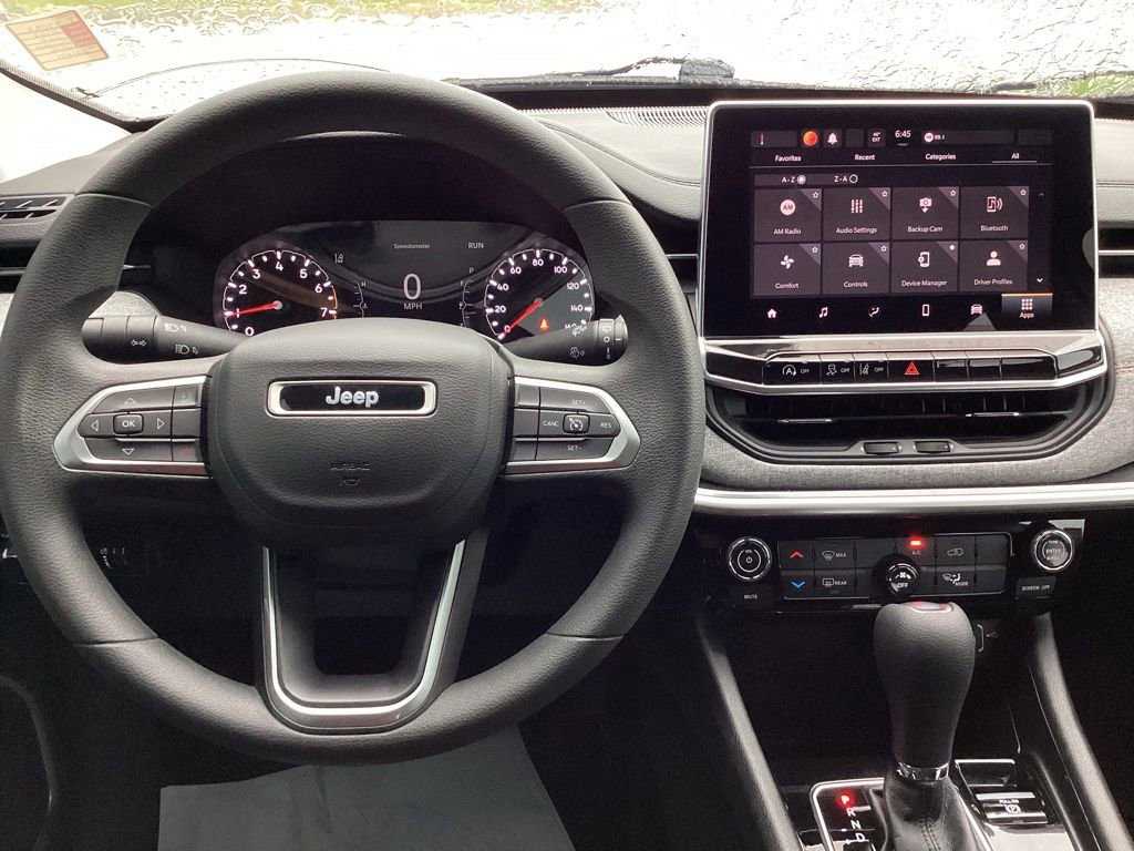 Used 2022 Jeep Compass Sport image 16