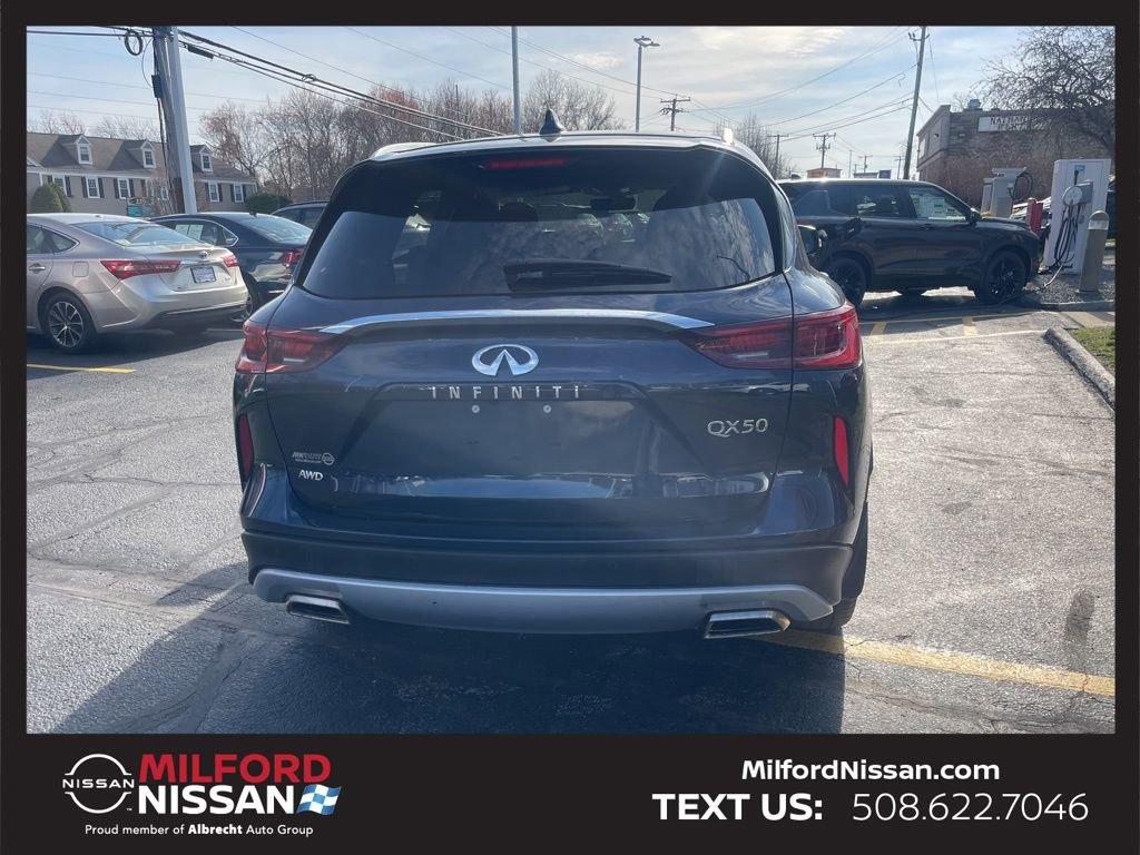 Used 2023 INFINITI QX50 Luxe image 4