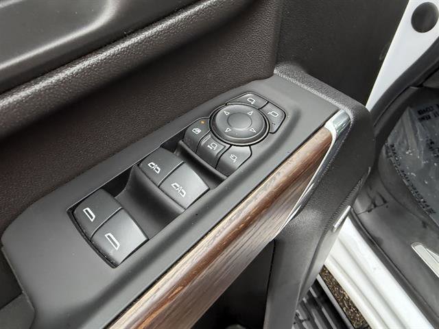 Used 2022 Chevrolet Silverado 3500 High Country image 54