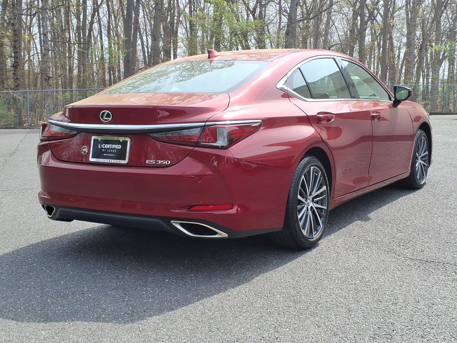 Certified 2024 Lexus ES 350 w/ Premium Package image 24
