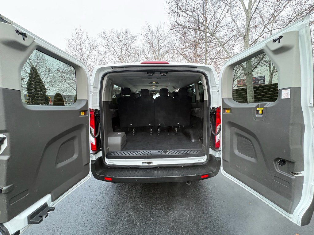 Used 2024 Ford Transit 350 XLT RWD image 26