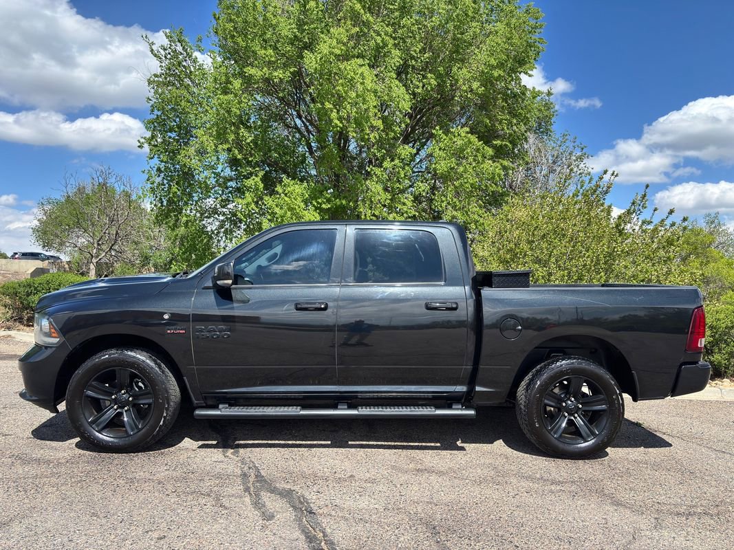 Used 2016 RAM 1500 Sport w/ Black Ram 1500 Sport Group AWD/4WD image 6