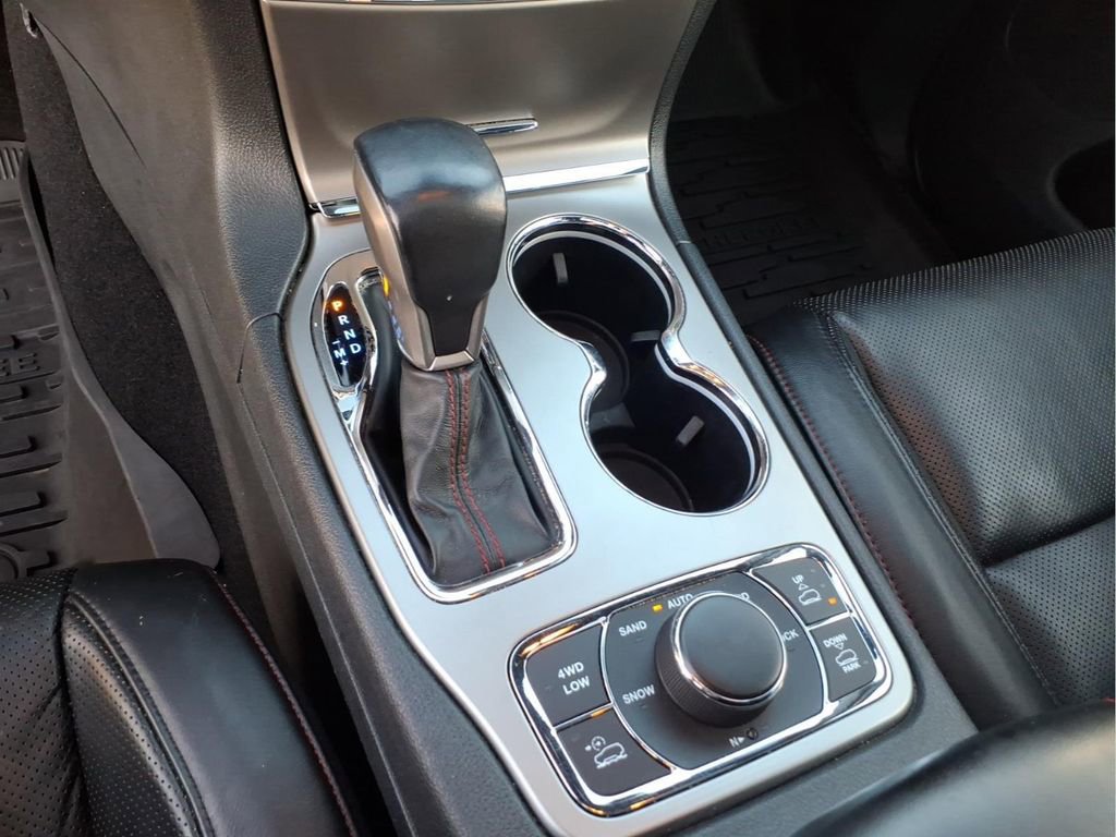 Certified 2020 Jeep Grand Cherokee Trailhawk w/ Trailhawk Luxury Group image 28